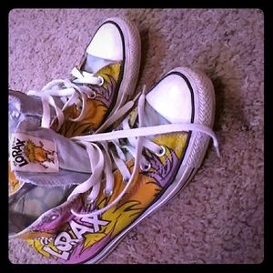 Women's size 8 The Lorax themed converse